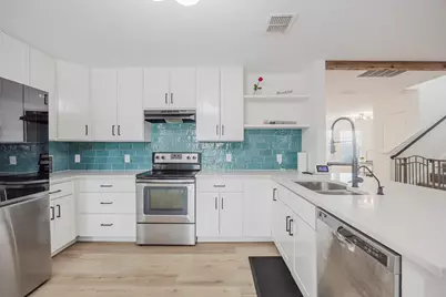 7935 Faithful Trail, Dallas, TX 75237 - Photo 17