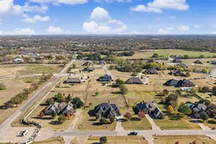 109 Silver Rose Blvd, Burleson, TX 76028 - Photo 31