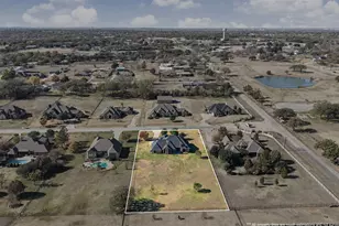 109 Silver Rose Blvd, Burleson, TX 76028 - Photo 31