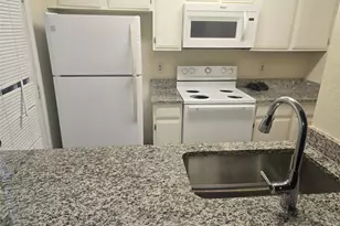 7522 Holly Hill, Dallas, TX 75231 - Photo 3