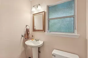 1202 Hopkins Dr, Denton, TX 76205 - Photo 27