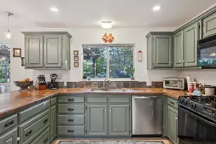 1202 Hopkins Dr, Denton, TX 76205 - Photo 15