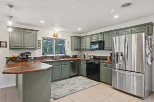 1202 Hopkins Dr, Denton, TX 76205 - Photo 13