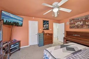 1202 Hopkins Dr, Denton, TX 76205 - Photo 29