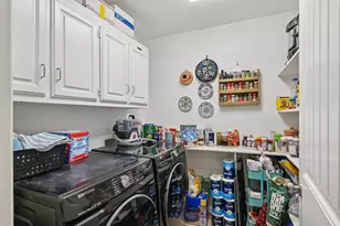 1202 Hopkins Dr, Denton, TX 76205 - Photo 17