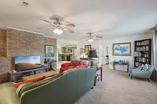 1202 Hopkins Dr, Denton, TX 76205 - Photo 5