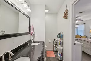 1202 Hopkins Dr, Denton, TX 76205 - Photo 27