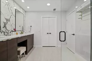 1916 Shorewood Dr, Grapevine, TX 76051 - Photo 25