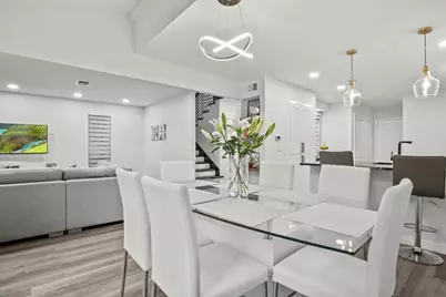 1916 Shorewood Drive, Grapevine, TX 76051 - Photo 11