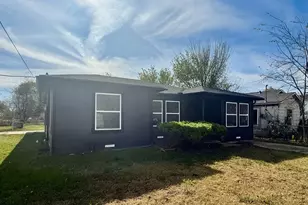 3901 Park St, Greenville, TX 75401 - Photo 1