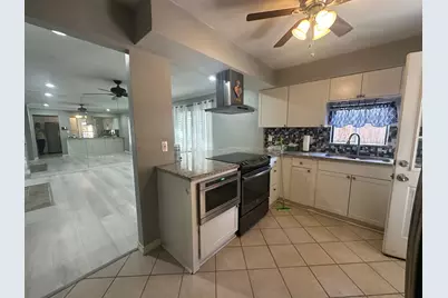 13701 Brookgreen Circle, Dallas, TX 75240 - Photo 21