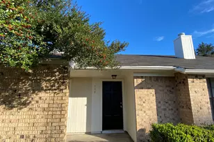 117 Stony Creek Dr, Euless, TX 76039 - Photo 3