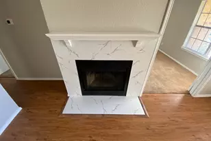 117 Stony Creek Dr, Euless, TX 76039 - Photo 3