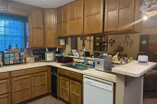 1412 Briar Cir, Crowley, TX 76036 - Photo 5