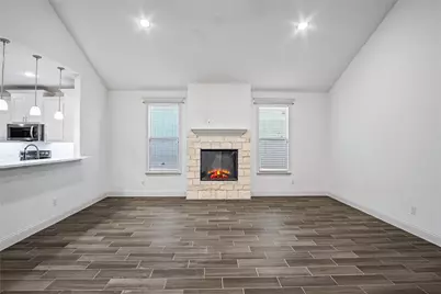 327 Coyote Creek Drive, Lavon, TX 75166 - Photo 9