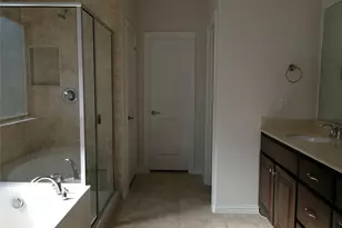 2019 San Marino Ln, Lewisville, TX 75077 - Photo 9