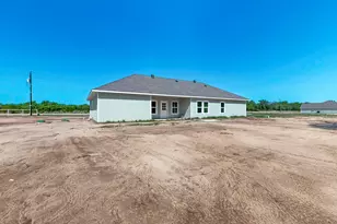 186 Smyrna Meadows Ln, Sunset, TX 76270 - Photo 9