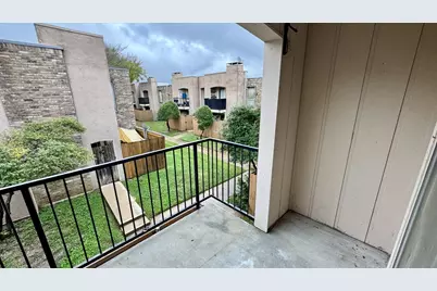 5616 Boca Raton Boulevard #238, Fort Worth, TX 76112 - Photo 11