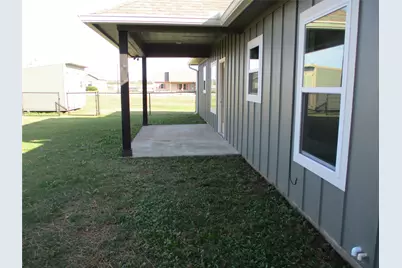 207 Mill Street, Emory, TX 75440 - Photo 5