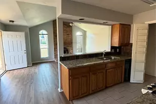 2828 Springhaven Ct, Bedford, TX 76021 - Photo 5