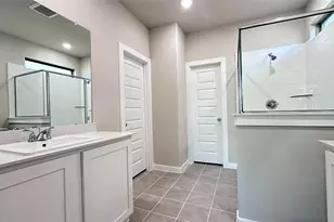 1002 London Town Ln, Princeton, TX 75071 - Photo 15