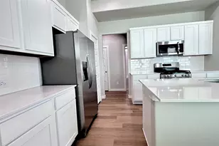 1002 London Town Ln, Princeton, TX 75071 - Photo 11