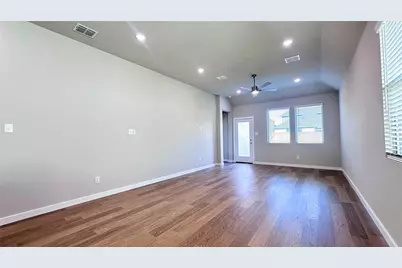 1002 London Town Lane, Princeton, TX 75071 - Photo 7