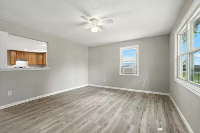 204 W Boyd Avenue, Bonham, TX 75418 - Photo 3