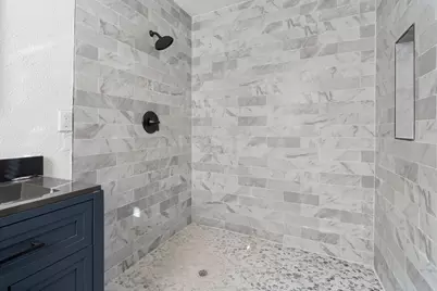 811 N Crawford Street, Dallas, TX 75203 - Photo 19