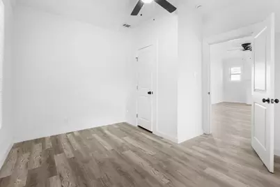 811 N Crawford Street, Dallas, TX 75203 - Photo 11