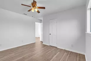 5416 Colonial Ct, Flower Mound, TX 75028 - Photo 7