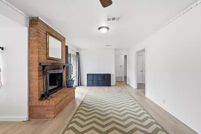 612 N 10th Street, Sanger, TX 76266 - Photo 13