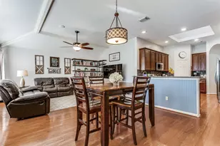 1220 Shady Elm Ln, Lewisville, TX 75067 - Photo 7