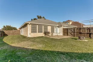 1220 Shady Elm Ln, Lewisville, TX 75067 - Photo 25