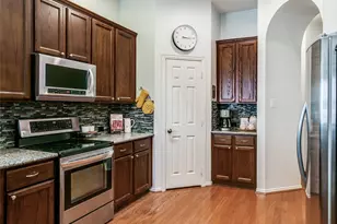 1220 Shady Elm Ln, Lewisville, TX 75067 - Photo 7