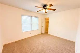 8636 Strathmore Dr, Dallas, TX 75238 - Photo 19