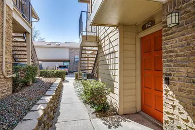 5200 Martel Avenue #35C, Dallas, TX 75206 - Photo 3