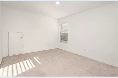 428 Halwin Drive, Fort Worth, TX 76131 - Photo 17