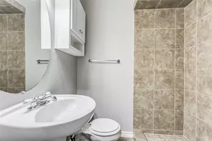 845 Lovers Ln, Grapevine, TX 76051 - Photo 21