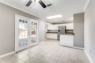 845 Lovers Ln, Grapevine, TX 76051 - Photo 7