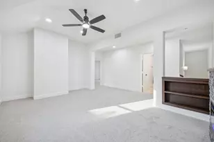 710 Bluffview Dr, McKinney, TX 75071 - Photo 29