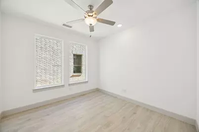 6829 Claystone Drive, McKinney, TX 75070 - Photo 13