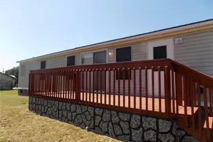 3450 Sarra Ln, Springtown, TX 76082 - Photo 21