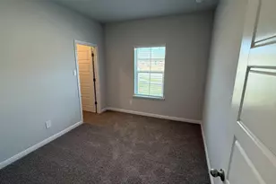 321 Gallant Man Ct, Granbury, TX 76049 - Photo 15