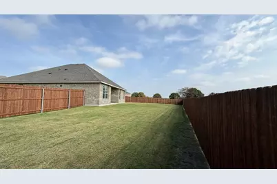 321 Gallant Man Court, Granbury, TX 76049 - Photo 19