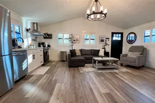 1108 Maloma Ct, Tool, TX 75143 - Photo 5