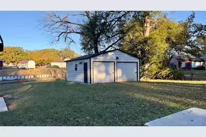 1108 Maloma Court, Tool, TX 75143 - Photo 19