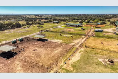 1003 Lamkin Road, Mineral Wells, TX 76067 - Photo 13