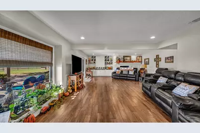 1003 Lamkin Road, Mineral Wells, TX 76067 - Photo 5