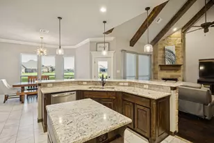 1020 Jesse James Ln, Springtown, TX 76082 - Photo 25